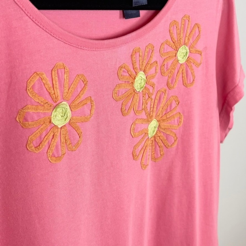 Crazy Horse Pink Floral Embroidered Stretch 100% Cotton Women's‎ Tee XL Colorful - Picture 2 of 10
